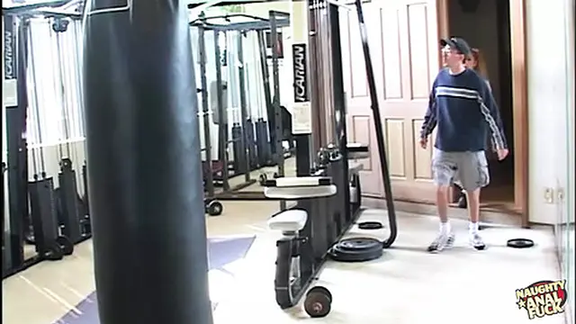 Blonde housesitter seduces fiancé with hot butt🍑 play and wild sex fun