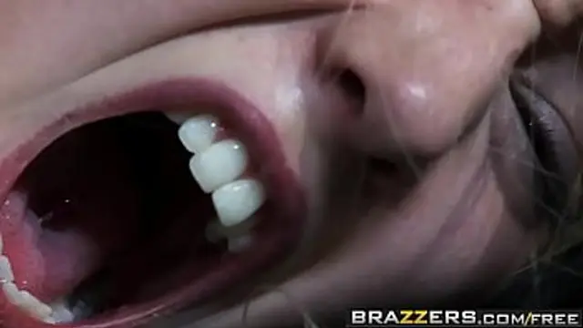 Brazzers - Pornstars Savor the Heat - (Phoenix Marie) - The Ultimate Torn