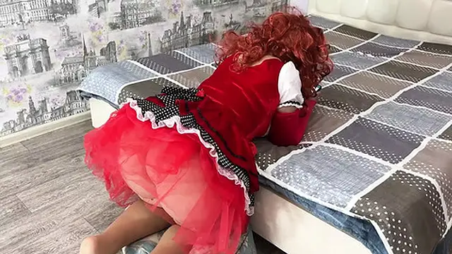 ′milf craves raw anal👌 sex experience with her backside laid bare for intense banging′