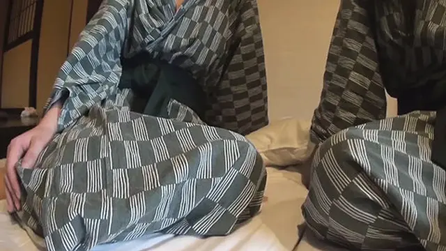 Oriental Deep Throat - Konomi and Yui at the spa enjoy