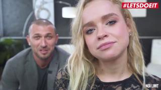 Russian blondie Alexa gets her ass🍑 pounded by massive Italian cock🌭