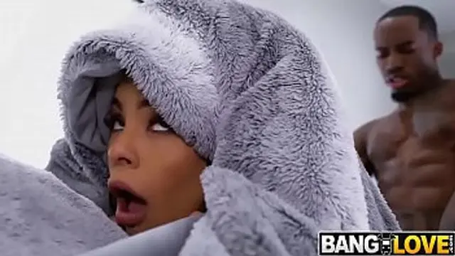 Dirty Ass🍑 Frenzy - Luna′s Raw Sluts on Tap