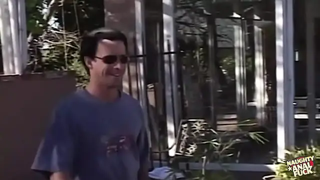 Blonde enjoys fingering👉 and dildo play as she prepares for his massive shaft 