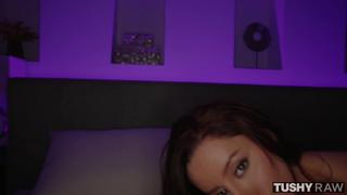 Vanna Bardot's Flawless Four-K Frenzy: Juicy Cum-Slurping Whores Get Ravaged Raw in 4K