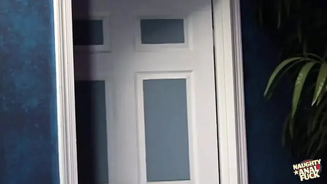  A Brunette′s Fiery Ass🍑 Gets Stretched Wide for Throat-Ravaging Sex